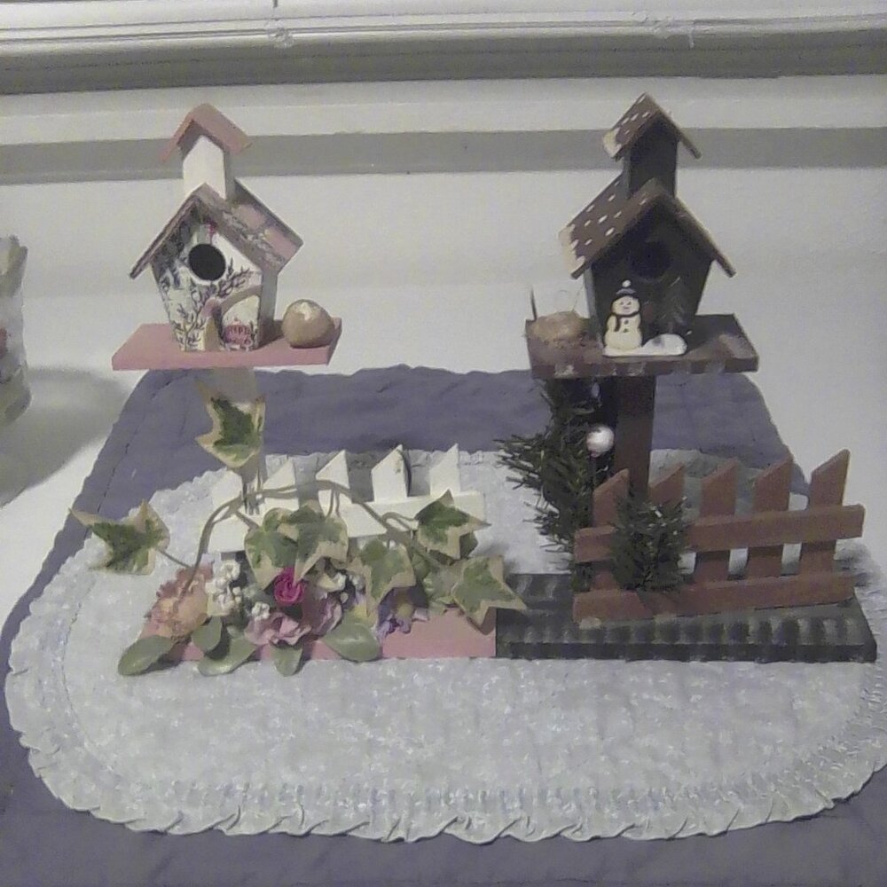 Birdhouses lot set of 2